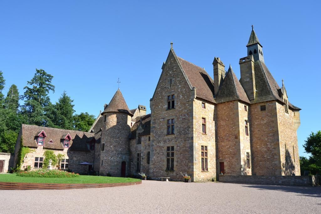 Chateau De Peufeilhoux Bed & Breakfast Vallon-en-Sully Eksteriør bilde